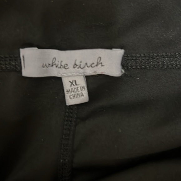 White birch distressed black legging - Picture 3 of 6